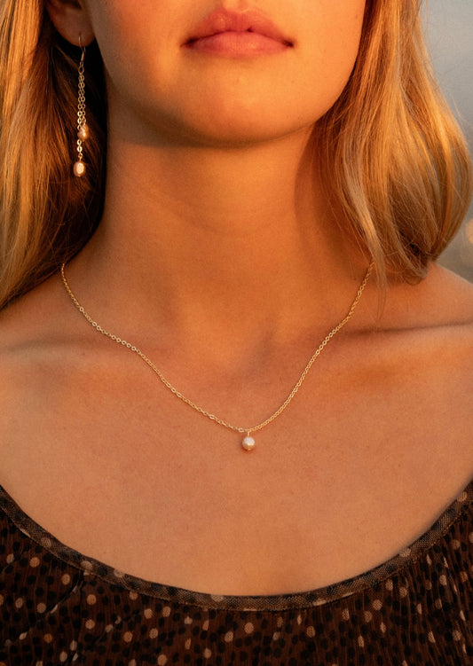 Asymmetrical pink pearl set