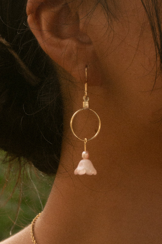 Flower hoop earrings